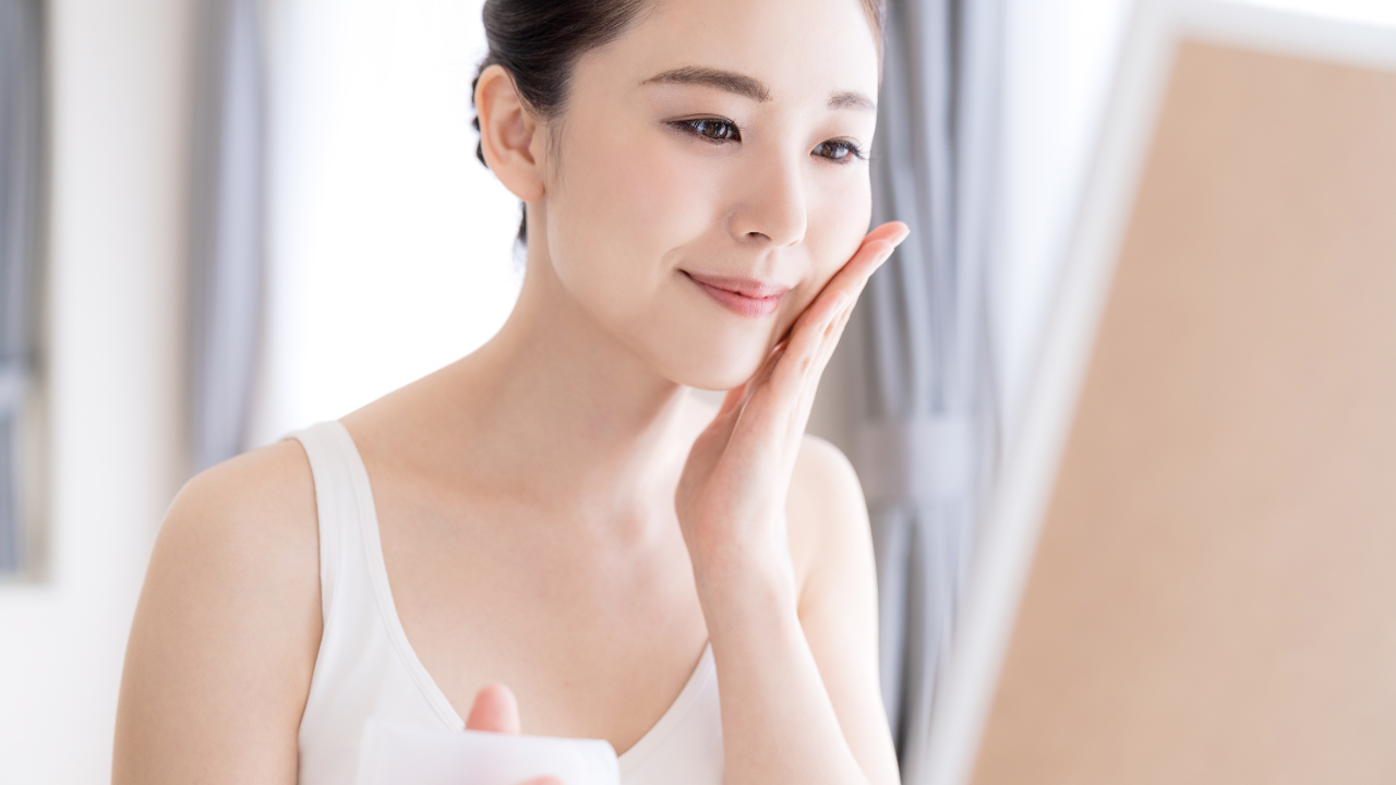 女性